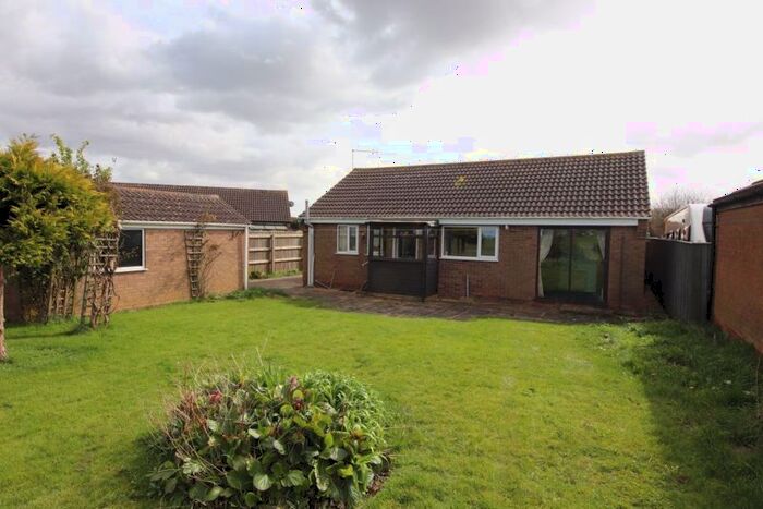 2 Bedroom Detached Bungalow For Sale In Plumtree Drive, Marshchapel, Grimsby, DN36