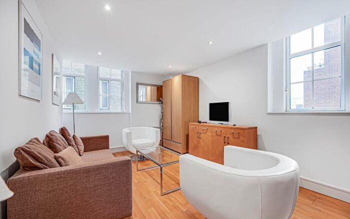 1 Bedroom Apartment To Rent In Melcombe Place, Marylebone, London, NW1