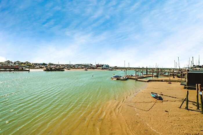 2 Bedroom Apartment For Sale In Brighton Road, Shoreham-By-Sea, BN43