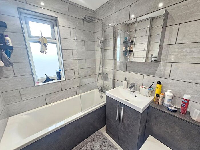 3 Bedroom Property To Rent In Rampart Road, Southampton, SO18