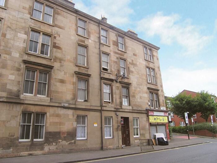 2 Bedroom Flat To Rent In West Graham Street, Glasgow, G4