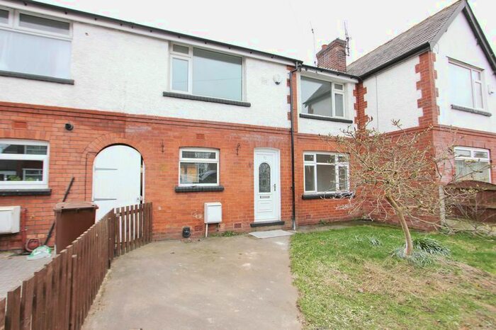 3 Bedroom Semi-Detached House To Rent In Highfield Road, Prestwich, Manchester, M25