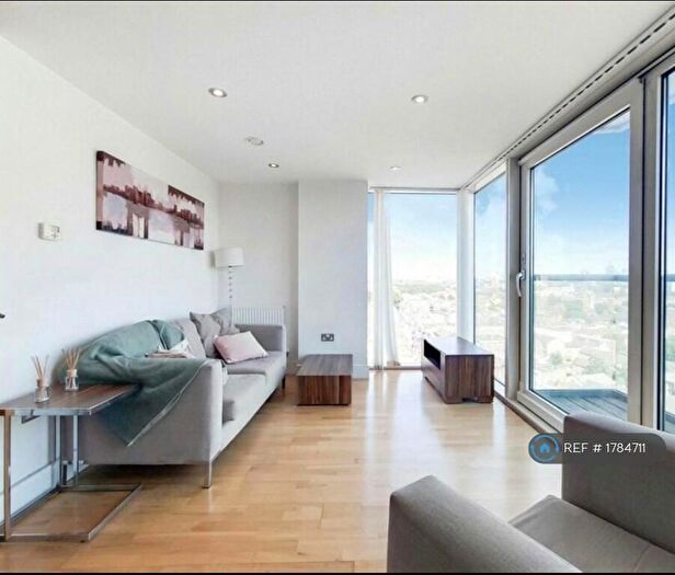 1 Bedroom Flat To Rent In Distillery Tower, London, SE8