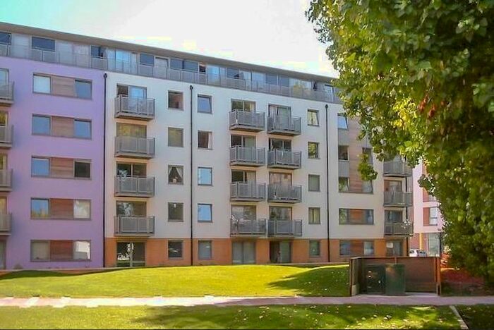 1 Bedroom Flat To Rent In Montana Building, Deals Gateway, Deptford, London, SE13