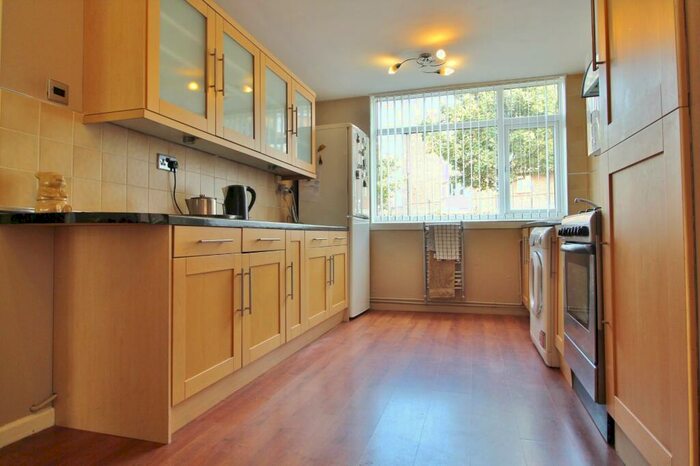 4 Bedroom House To Rent In St Pauls Road, Southsea, PO5