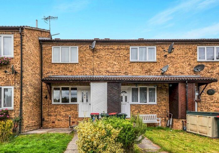 1 Bedroom Terraced House To Rent In Hedgeside, Crawley, RH11