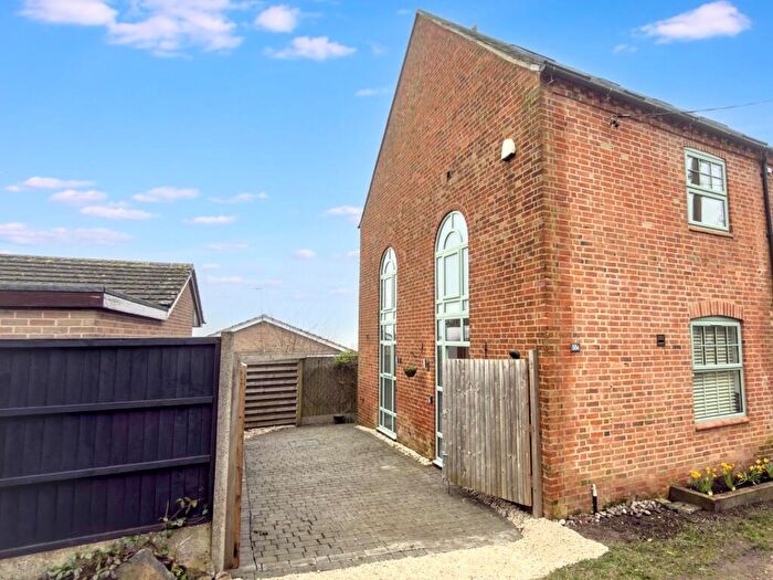 3 Bedroom Semi Detached House For Sale In The Green, Markfield, LE67