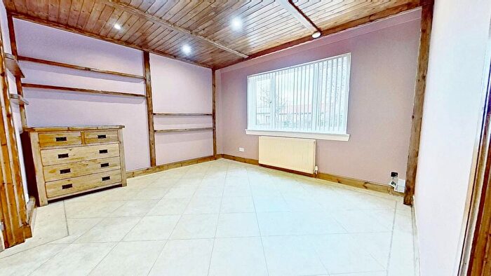 3 Bedroom Terraced House For Sale In Quentin Rise, Livingston, EH54