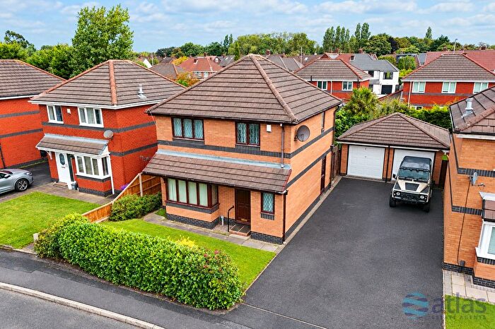 3 Bedroom Detached House For Sale In Burns Close, Childwall, L16