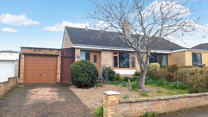 2 Bedroom Bungalow For Sale In Mount Pleasant Avenue, Wells, BA5