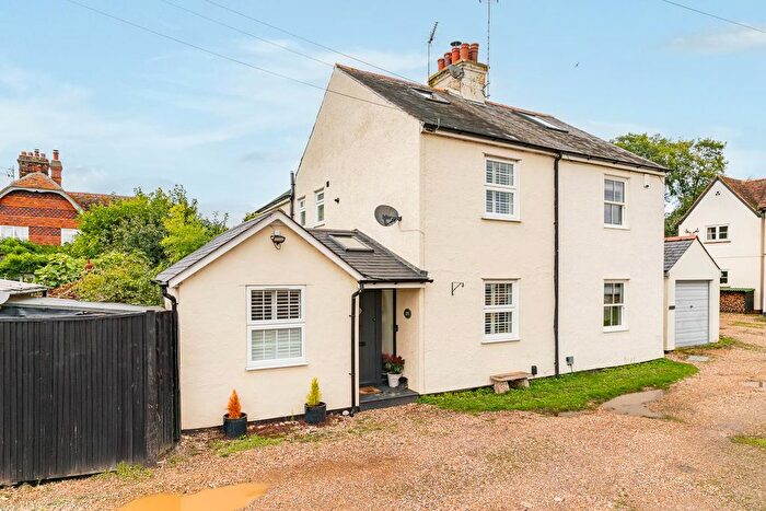 3 Bedroom Semi-Detached House For Sale In Cappell Lane, Stanstead Abbotts, Ware, SG12