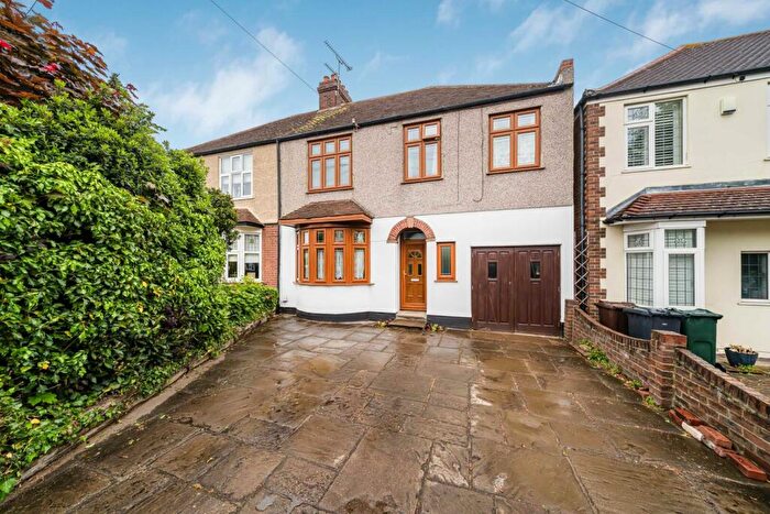 4 Bedroom House For Sale In Knole Road, West Dartford, DA1