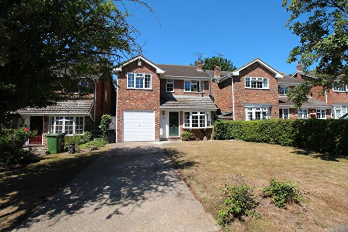 4 Bedroom Detached House To Rent In The Copse, CM12