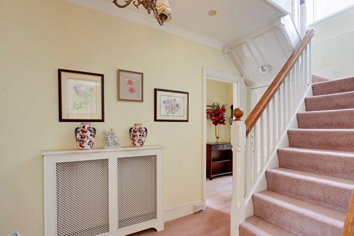 3 Bedroom Detached House For Sale In St John's Avenue, Essex, CM17