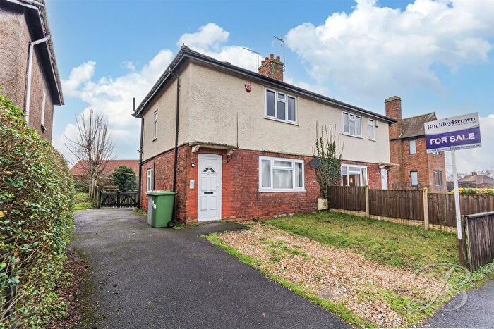 2 Bedroom Semi-Detached House For Sale In Cross Street, Bilsthorpe, Newark, NG22