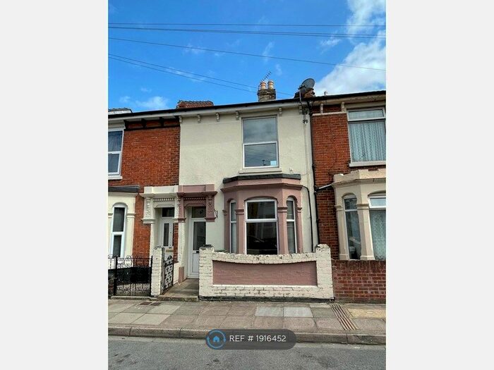 3 Bedroom Terraced House To Rent In Shearer Road, Portsmouth, PO1
