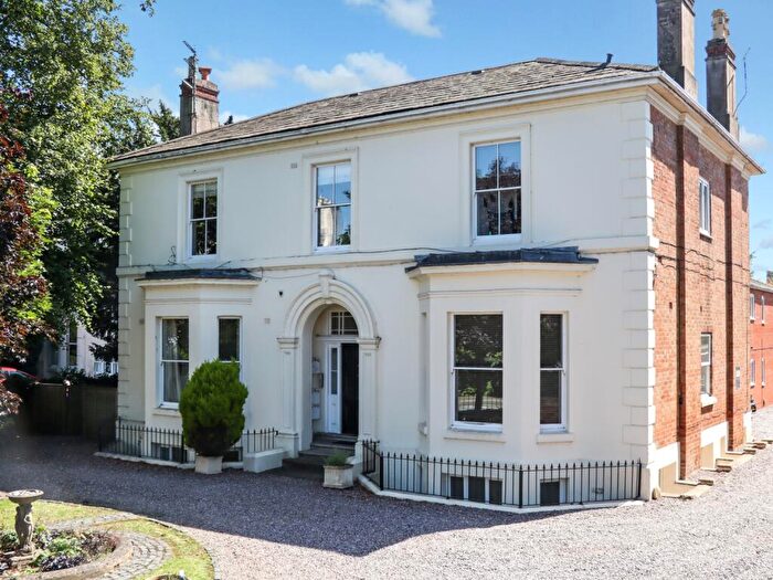 2 Bedroom Apartment To Rent In Garden Apartment Ravensgate House, Willes Road, Leamington Spa, Warwicshire, CV31