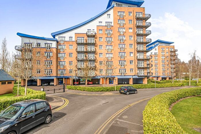 2 Bedroom Apartment To Rent In Reading, Berkshire, RG1