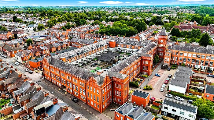 1 Bedroom Flat For Sale In Wheatsheaf Court, Leicester, LE2