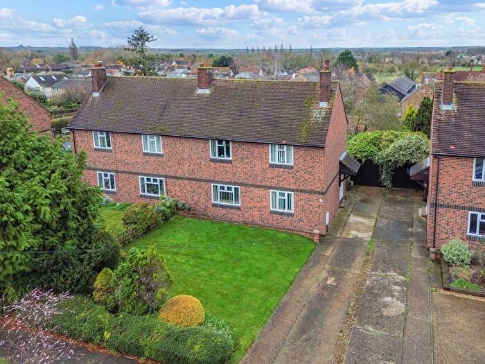 3 Bedroom Semi-Detached House For Sale In Dixies Close, Ashwell, SG7