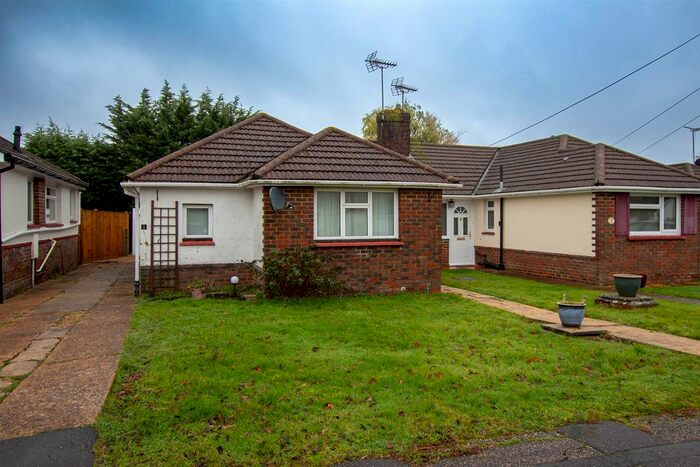 2 Bedroom Bungalow To Rent In Millwood, Burgess Hill, RH15