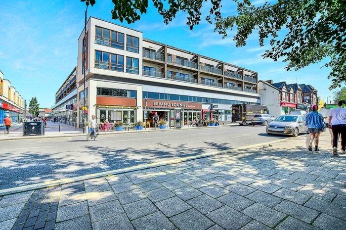 1 Bedroom Apartment To Rent In Flixton Road, Urmston, Manchester, M41