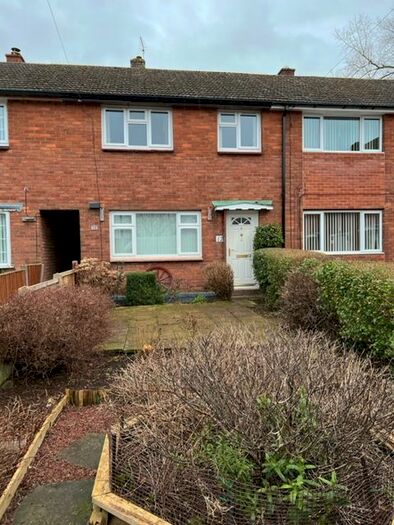 3 Bedroom Terraced House To Rent In Farm Close, Telford, TF7