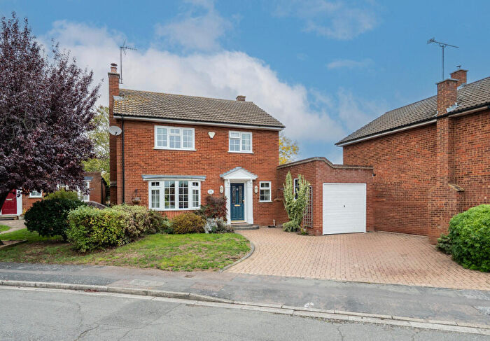4 Bedroom Detached House To Rent In Tavistock Close, Milton Keynes, MK17