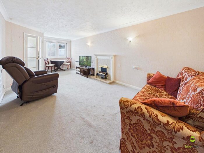 2 Bedroom Retirement Property For Sale In Fern Court, East Street, Bexleyheath, Kent, DA7