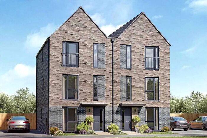 4 Bedroom Semi-detached House For Sale In Wallace Path, Locking, Weston-Super-Mare, North Somerset, BS24