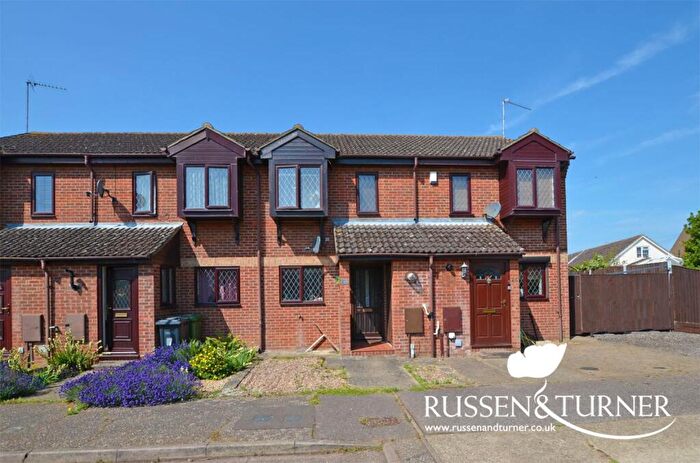 2 Bedroom Terraced House For Sale In Ideal First Home On Meadowvale Gardens, PE30