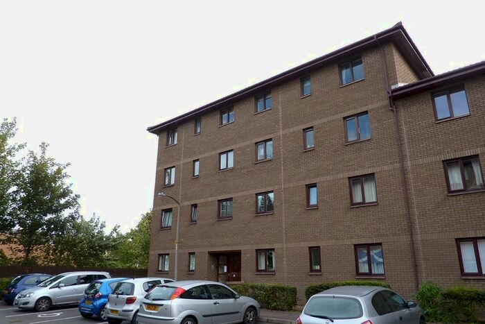 2 Bedroom Flat To Rent In Allanfield, Hillside, Edinburgh, EH7