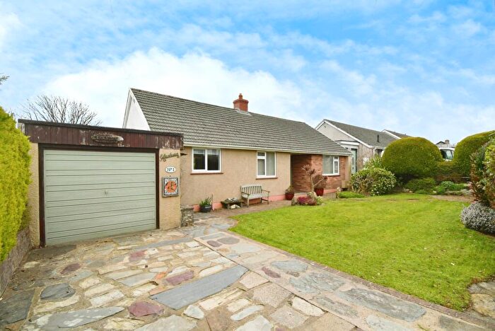 3 Bedroom Bungalow For Sale In Penbanc, Fishguard, Pembrokeshire, SA65