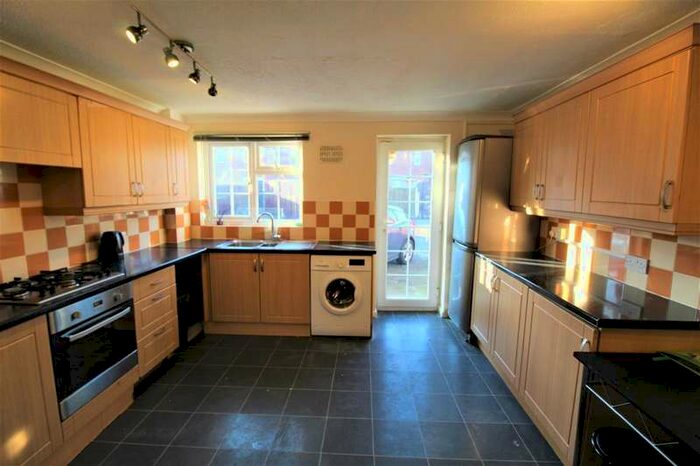 3 Bedroom Terraced House To Rent In Ottawa Road, Tilbury, RM18