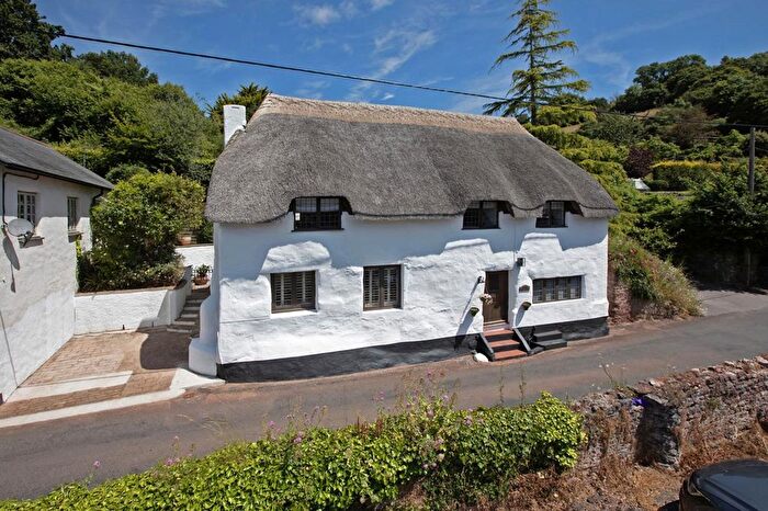 3 Bedroom Detached House For Sale In Combeinteignhead, Newton Abbot, TQ12