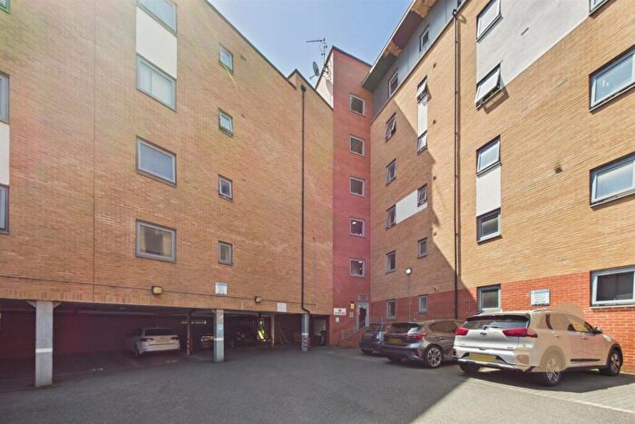 2 Bedroom House To Rent In Heia Wharf, Hawkins Road, Colchester, CO2