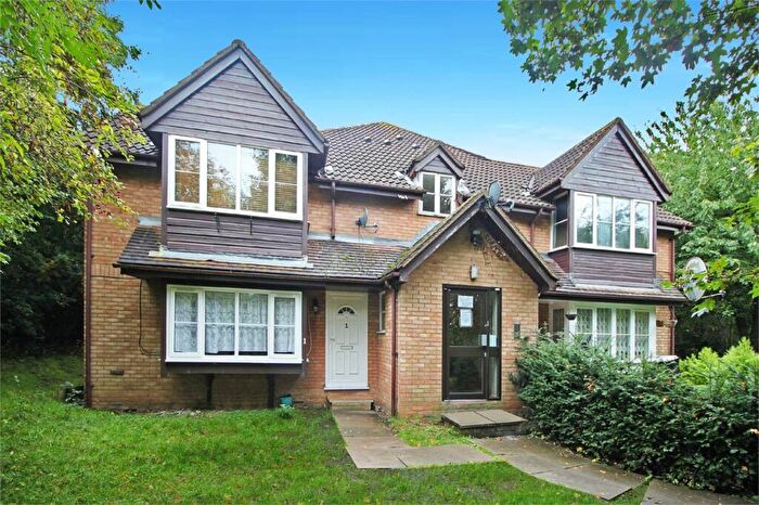 Studio To Rent In Snowdon Drive, Kingbury, NW9