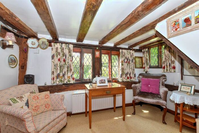 3 Bedroom Cottage For Sale In Capel Road, Rusper, Horsham, West Sussex, RH12