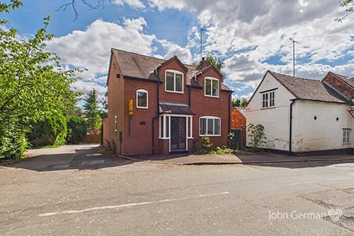 3 Bedroom Detached House To Rent In Newborough, Burton-on-Trent, DE13