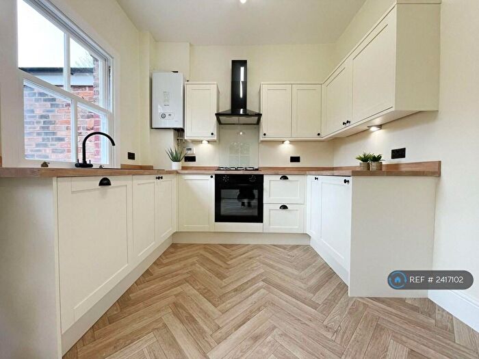 3 Bedroom Semi-Detached House To Rent In Trafford Road, Alderley Edge, SK9