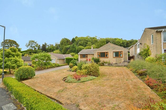 3 Bedroom Detached Bungalow For Sale In Wyedale Crescent, Bakewell, DE45