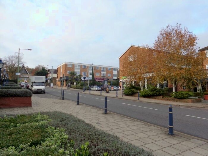 1 Bedroom Flat To Rent In Station Road, Cuffley, Potters Bar, EN6