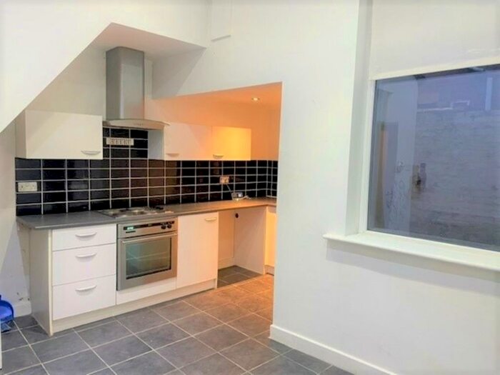 3 Bedroom End Of Terrace House To Rent In Montjoly Street, Preston, PR1