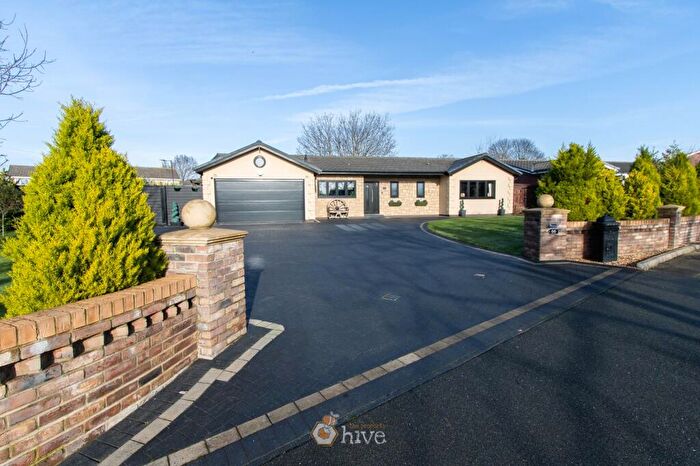 2 Bedroom Detached Bungalow For Sale In The Hollows, Bessacarr, Doncaster, DN4