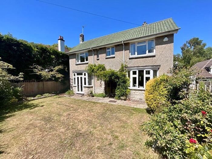 3 Bedroom Detached House For Sale In Leigham Vale Road, Southbourne, BH6