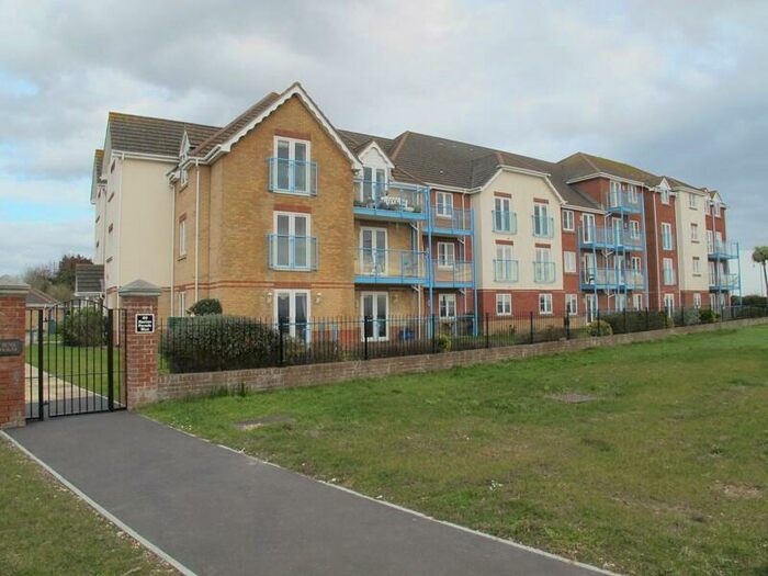 2 Bedroom Apartment To Rent In Ross House, Marine Parade West, Lee-On-The-Solent, Hampshire, PO13