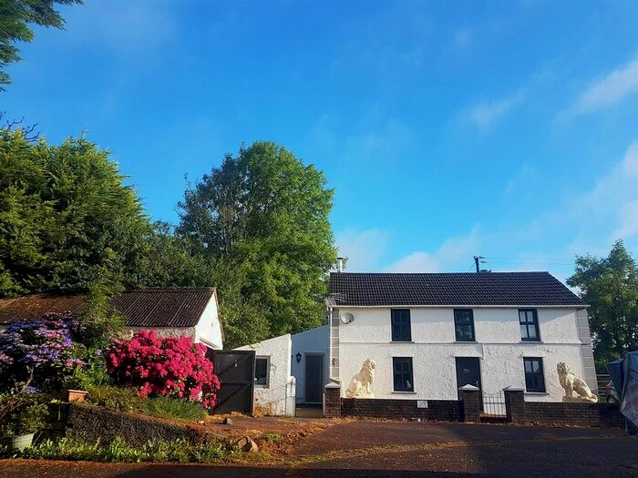 5 Bedroom Detached House For Sale In Llanddarog Road, Llanddarog, Carmarthen, SA32