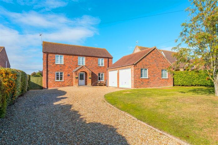 4 Bedroom Detached House For Sale In Main Road, Toynton All Saints, Spilsby, PE23