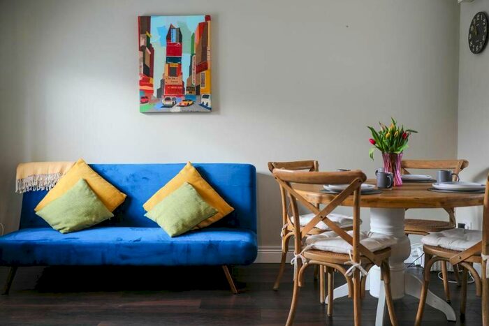 1 Bedroom Semi-Detached House To Rent In London Road, Wheatley, OX33