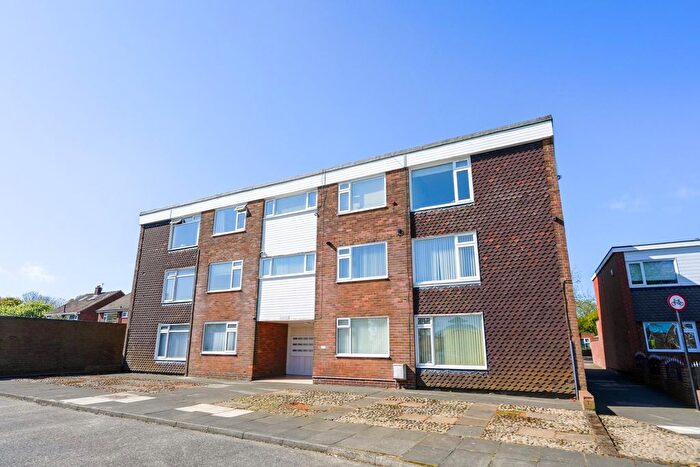 1 Bedroom Flat For Sale In St. Martins Court, Whitley Bay, NE26